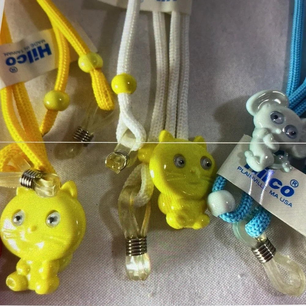 2/$15 Kids eyeglass holder retainer